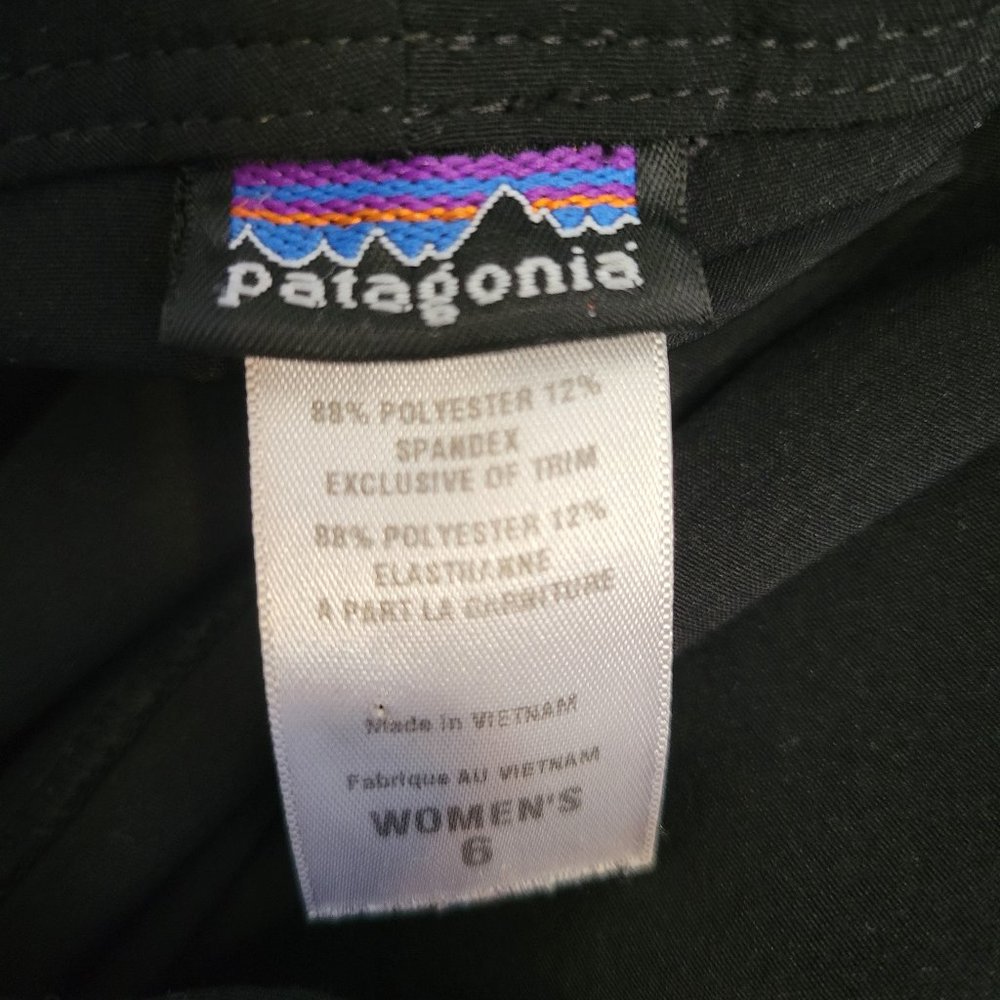 Black Patagonia pants size 6 - Picture 3 of 4